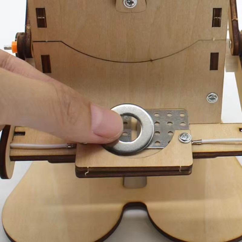 Coin Swallowing Eating Robot M - Science Robotics review and price